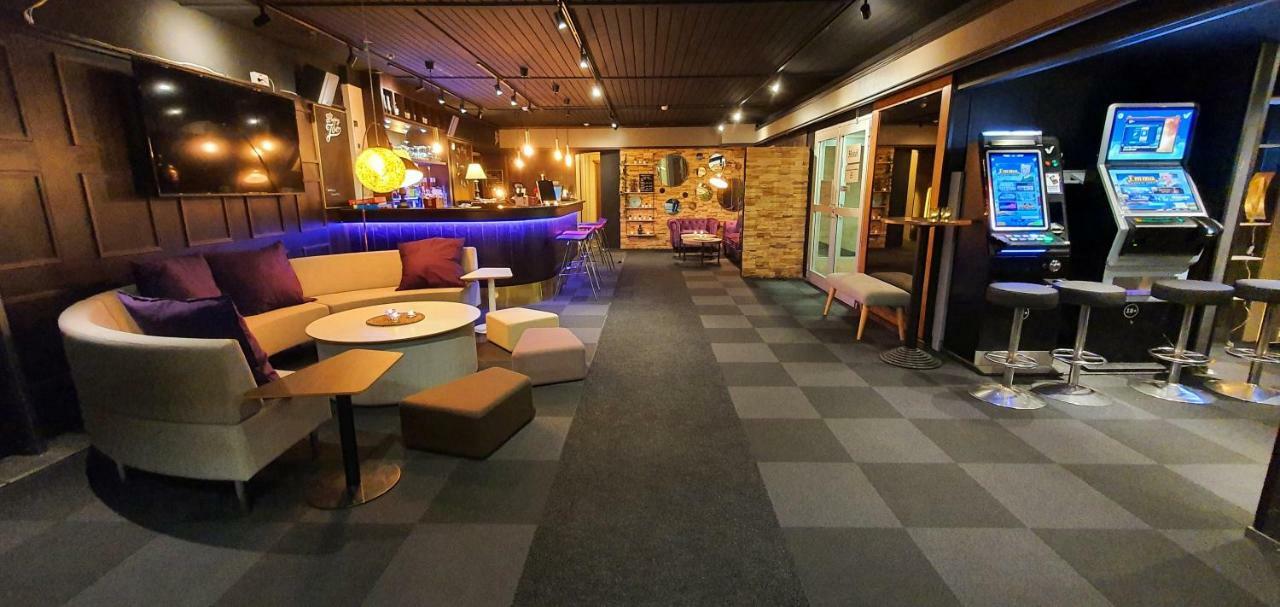Samantta Hotel&Restaurant Haukipudas Bagian luar foto